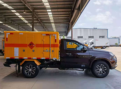 盱眙爆破器材运输车